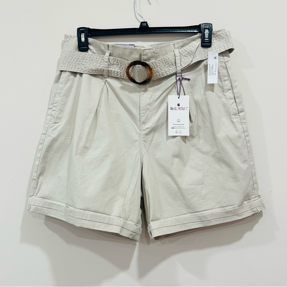 NWT Womens Gloria Vanderbilt Vacation Shorts Sz 16 Belted Cuffed Stretch Chino